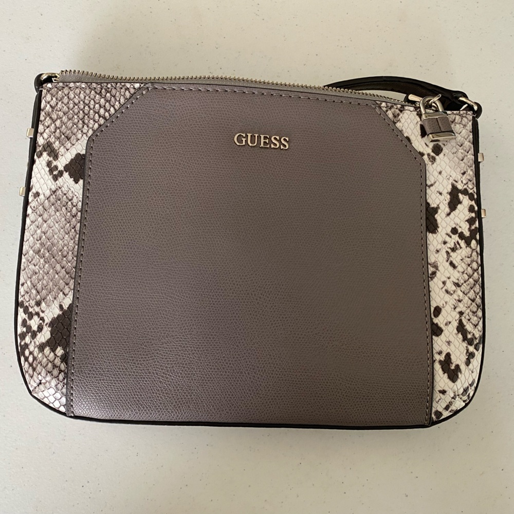 GUESS Gray and Snake Print Bag